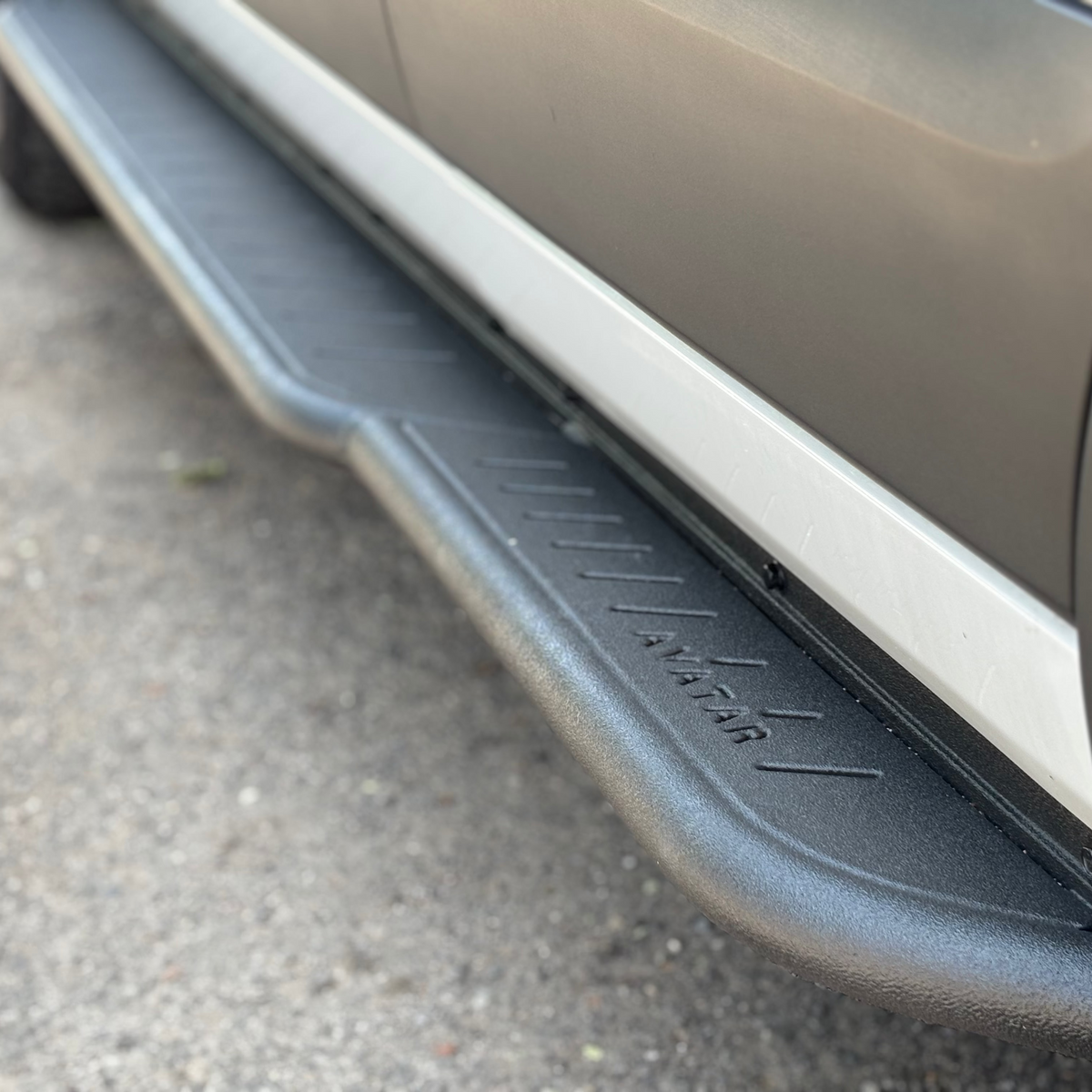 Avatar Ford Transit Rockbody Side Steps