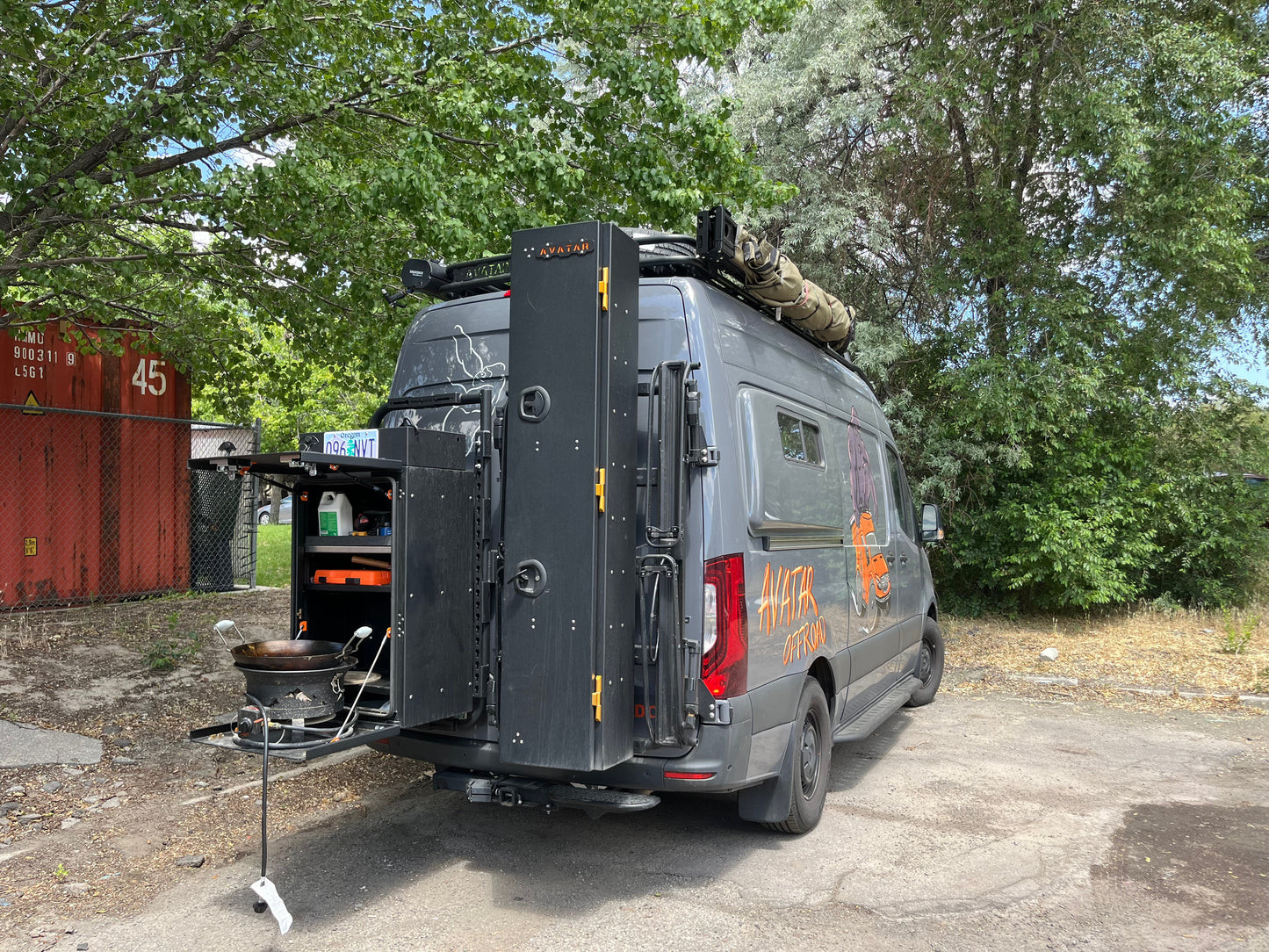 Avatar Massif – Van Rear Door Storage Mounting System